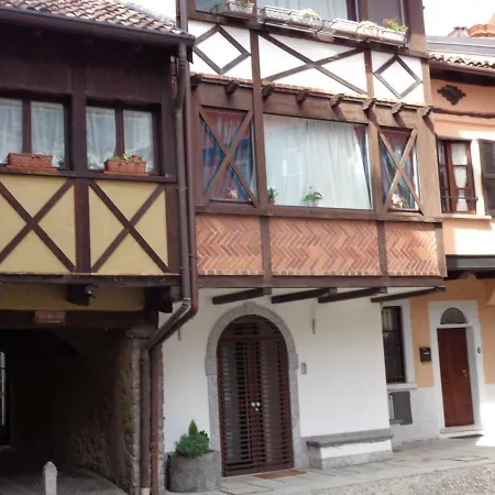 Alice's Apartman Cernobbio